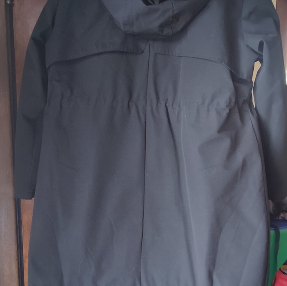 Seraphine Black Ski & Snow Jacket - Picture 5 of 6